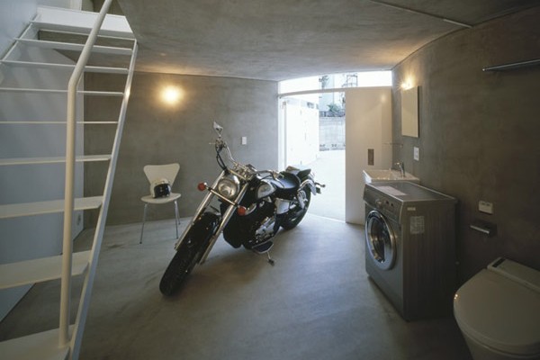 zgrada-za-vlasnike-motocikala 