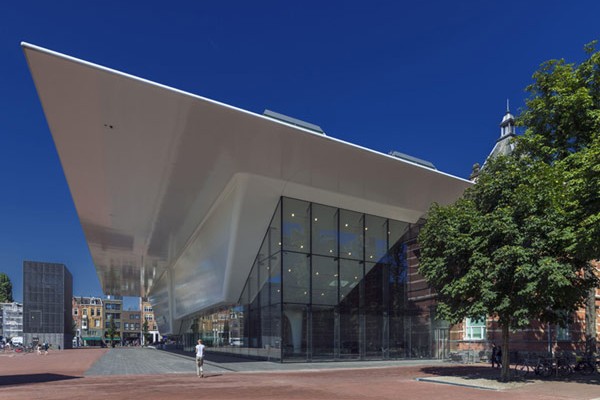 otvoren-stedelijk-muzej-u-amsterdamu 