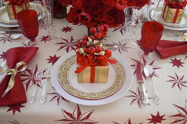 novogodisnja-dekoracija-stola 