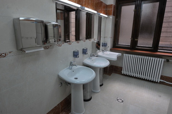 stilovi-gradnje-svetskih-javnih-toaleta 
