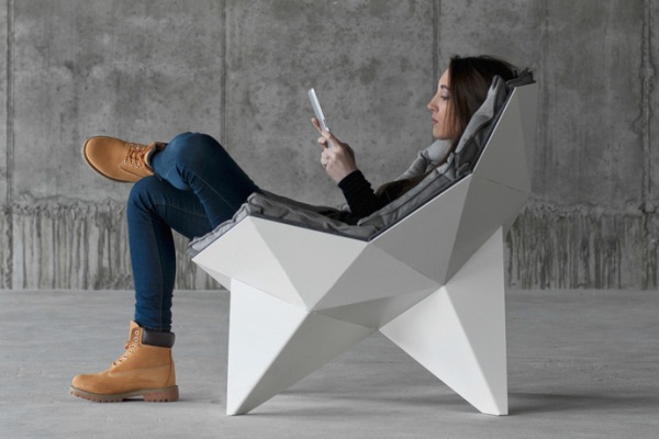 futuristicka-stolica 