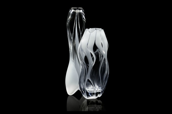 zaha-hadid-dizajnira-kristalne-vaze