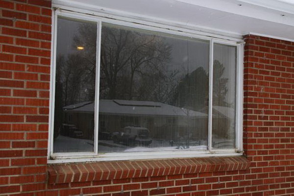 pripremite-se-za-zimu-izolacija-prozora-i-vrata 