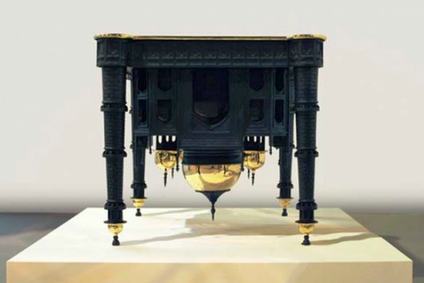 retka-serija-stolova-u-obliku-tadz-mahala 