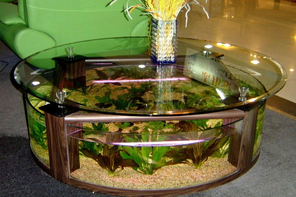 akvarijum-stolovi-za-dnevne-sobe 