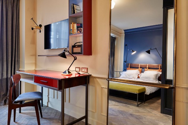 humbert-poyet-apartmani-renoviranog-hotela-u-parizu 