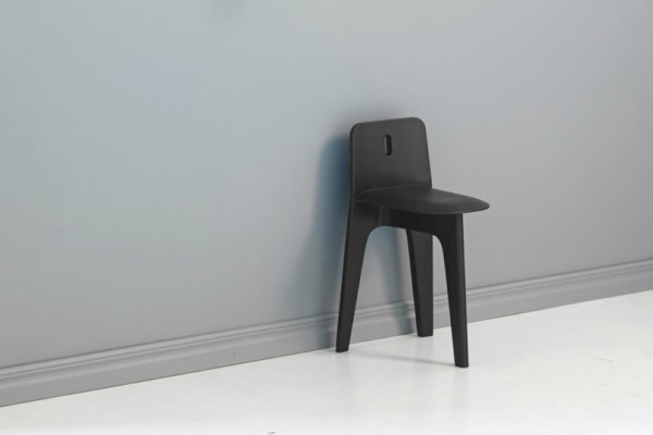funkcionalna-stolica-inspirisana-minimalizmom 