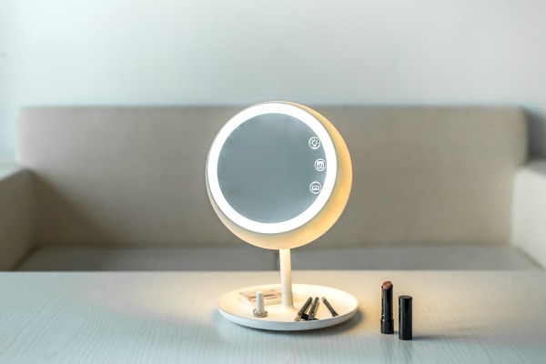 juno-funkcionalno-i-pametno-ogledalo 