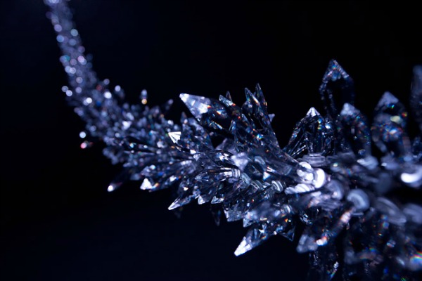 kristalna-rasveta-zivopisne-svetlosti 
