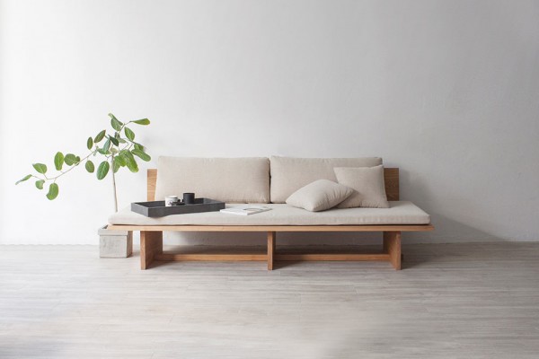 blank-savrseno-minimalisticka-sofa 