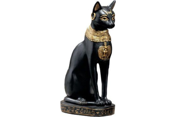 Statue crne mačke i njihovo značenje u feng šuiju