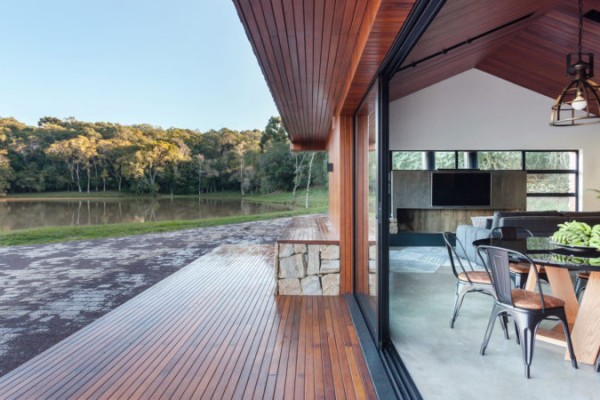 Kuća na jezeru za komforan i spokojan život