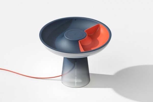 svamp-stona-lampa-odvaznog-modernog-dizajna 