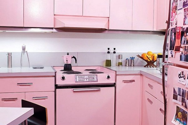 kuhinje-u-popularnim-roze-tonovima 
