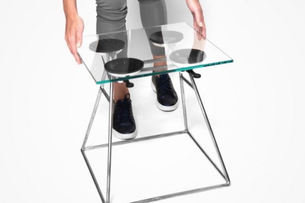 intrigantne-stolice-od-stakla-i-metala 