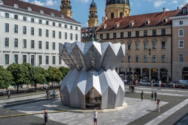 novi-minhenski-paviljon-u-obliku-origamija 