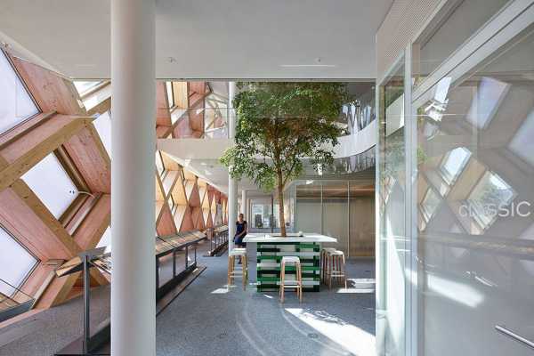 Shigeru Ban Architects gradi sedište brenda Swatch u Švajcarskoj 