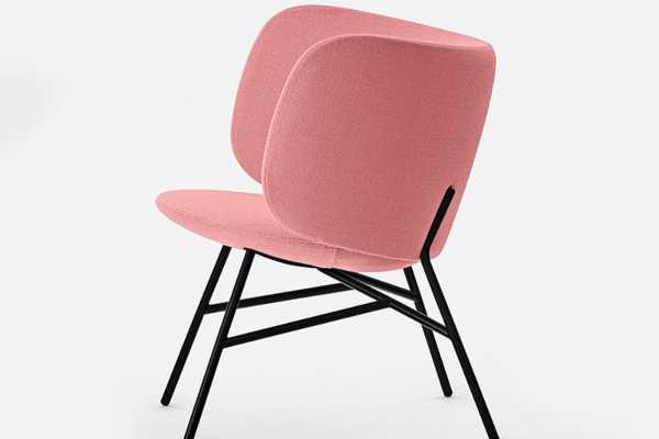 stolica-stella-ima-zakrivljeni-naslon-za-ledja-koji-stvara-veseli-oblik 