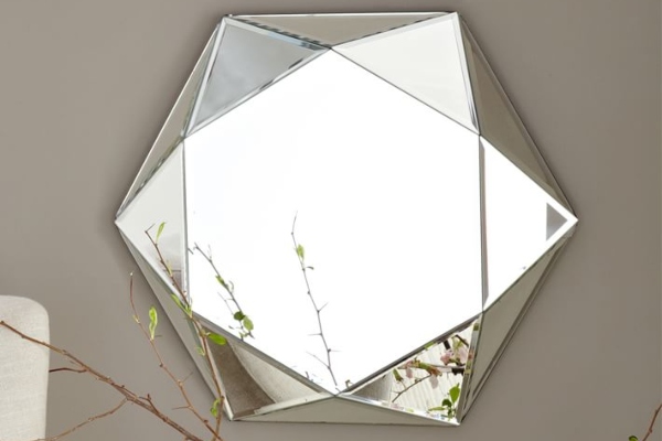 geometrijska-ogledala-najnoviji-trend-pri-uredenju-enterijera 