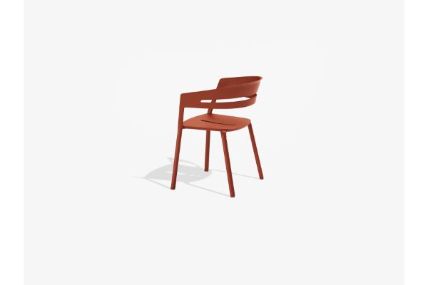 ria-kolekcija-fast-stolica 