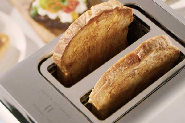 najbrzi-toster-sa-ekranom-osetljivim-na-dodir-priprema-savrsen-tost 