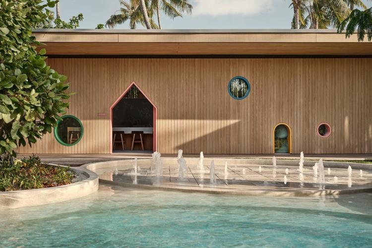 Samo za romantične: savršeni izlasci i zalasci Sunca u hotelu na Maldivima