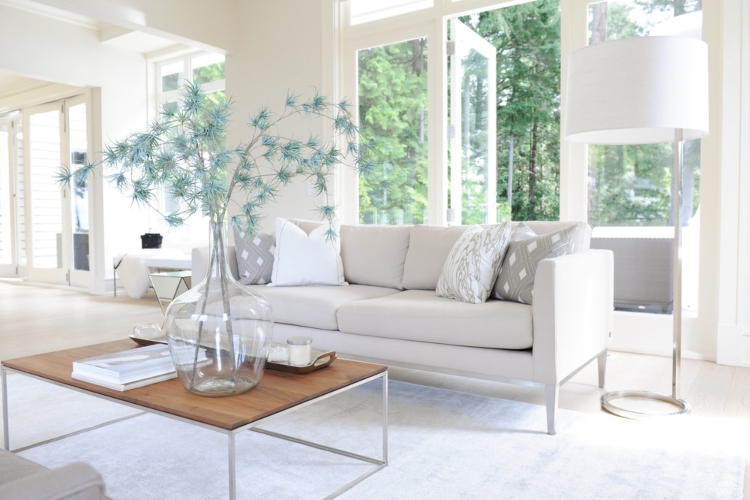 Ideje i saveti za stvaranje lepog i udobnog doma u neutralnim bojama