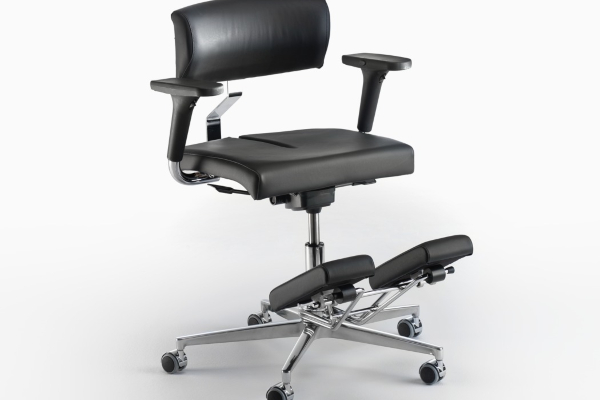 ergonomska-stolica-koja-menja-oblik-namenjena-efikasnom-radu-od-kuce 