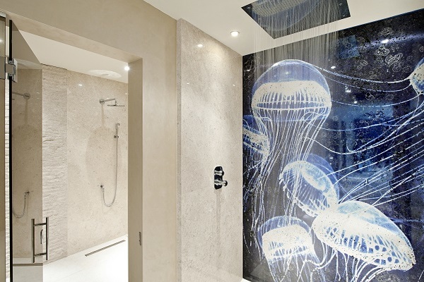 Želite umetnost u kupatilu? Probajte dekorativne umetničke panele!
