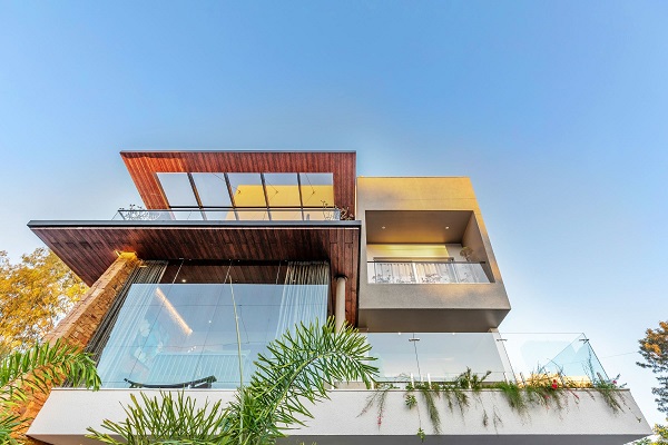 Žuti dragulj arhitekture: kuća inspirisana prirodom