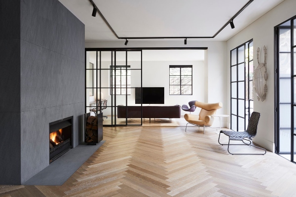 Udobnost & toplina doma u minimalističkom enterijeru