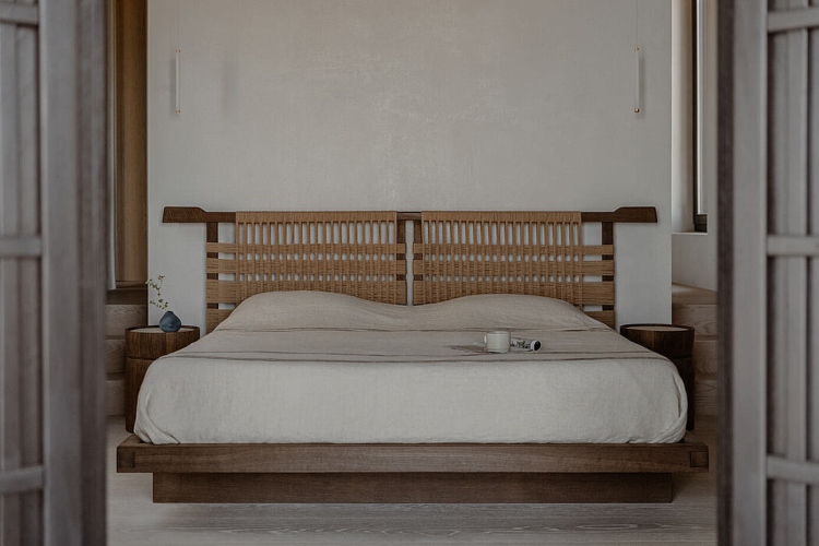  Udobna spavaća soba kamene vile opremljena u minimalističkom stilu