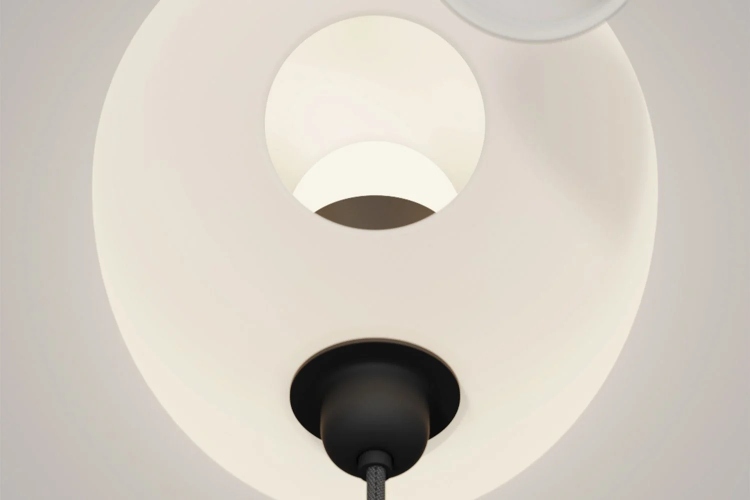  Moderna lampa u obliku jajeta izrađena je od biljnog polimera