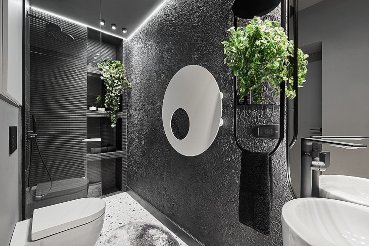  Moderno kupatilo opremljeno i minimalističkom stilu sa sivim pločicama i belim elementima