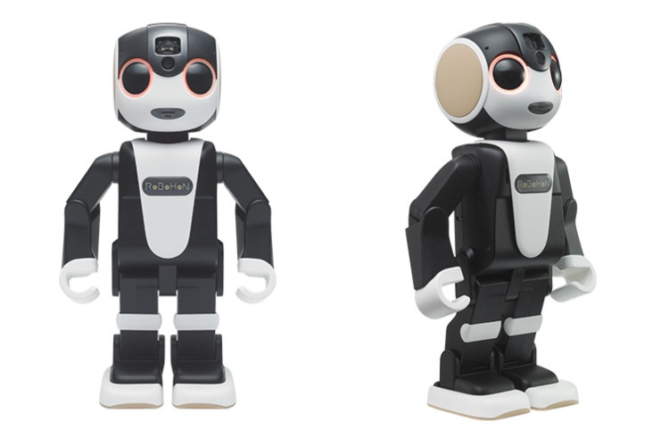 Robohon kućni robot ima oblik čovečuljka i dolazi u crno-beloj boji
