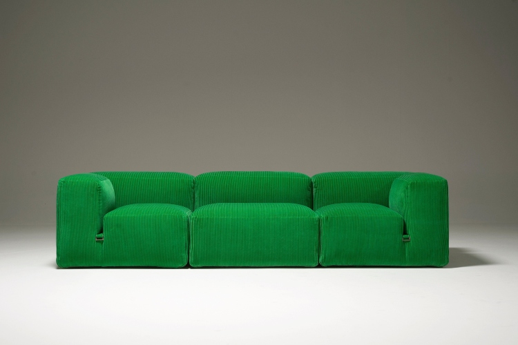  Modularna sofa Le Mura redizajnirana je u živopisnoj zelenoj varijanti