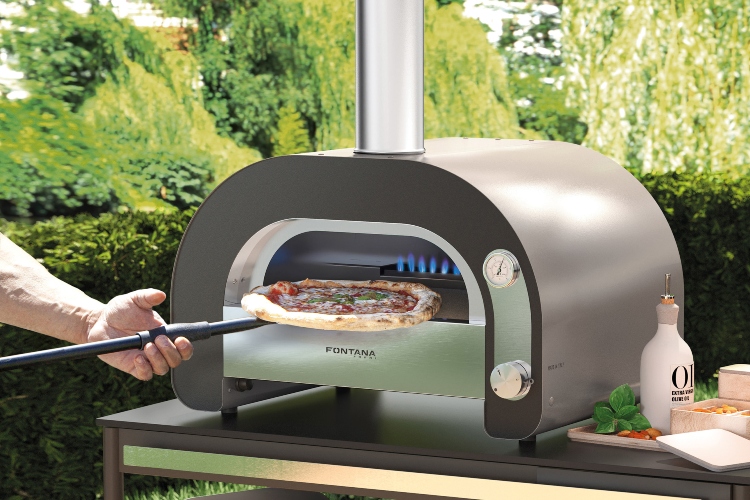  Maestro pećnica na gas peče hrskavu pizzu za samo 60 sekundi