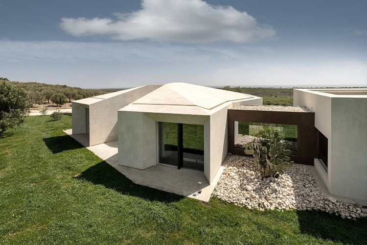 Geometrijska kuća za odmor i uživanje