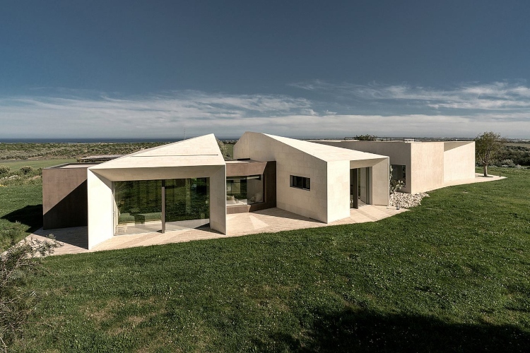 Geometrijska kuća za odmor i uživanje