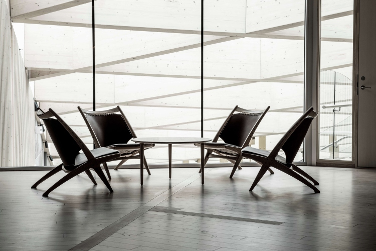 norveski-dizajn-vraca-jednostavnost-i-stil-obicnoj-stolici