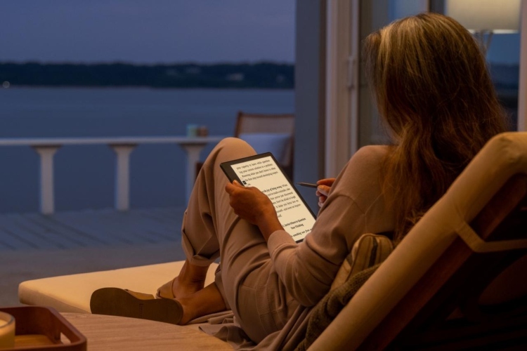  Novi Kindle Scribe ima opciju pisanja i hvatanja beleški na e-knjigama