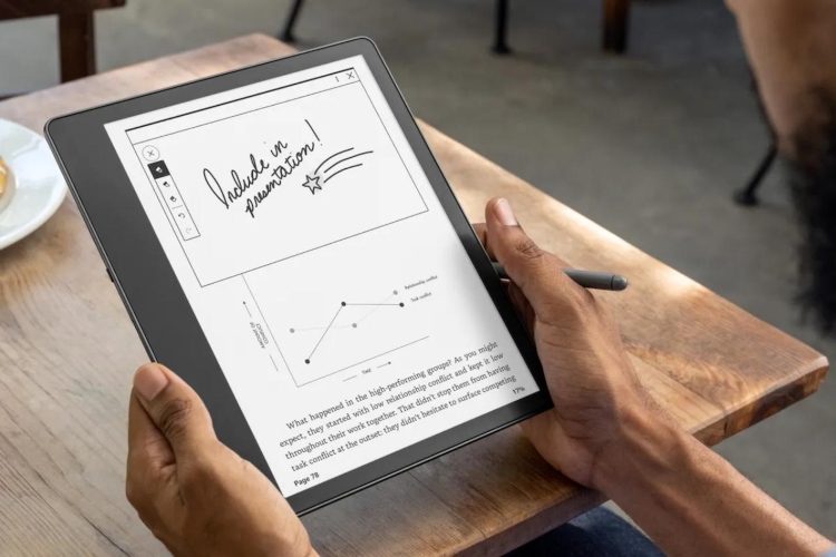  Novi Kindle Scribe omogućava da beležite sve važne podatke dok čitate svoje knjige