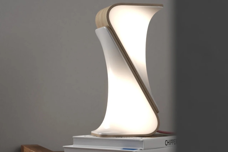  Magnetna modularna lampa se može koristiti i kao prigušena svetlost u spavaćoj sobi