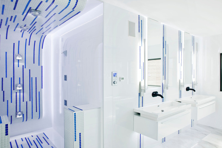 porodican-dom-u-savremenom-stilu-10 