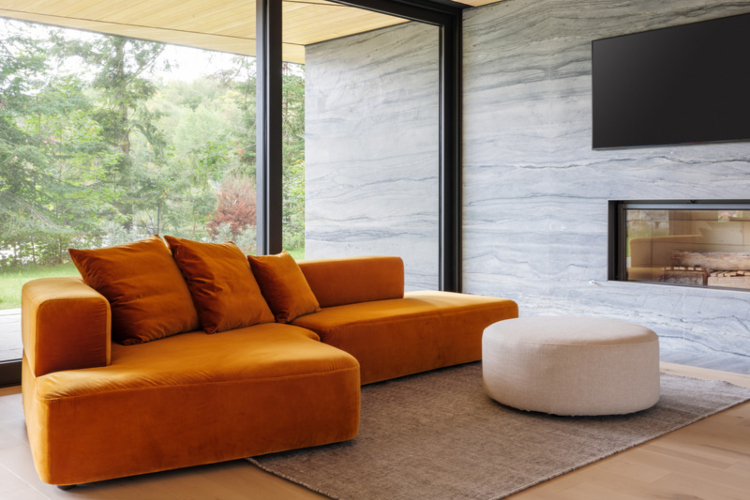 porodicna-kuca-kombinacija-stakla-i-drveta-6 