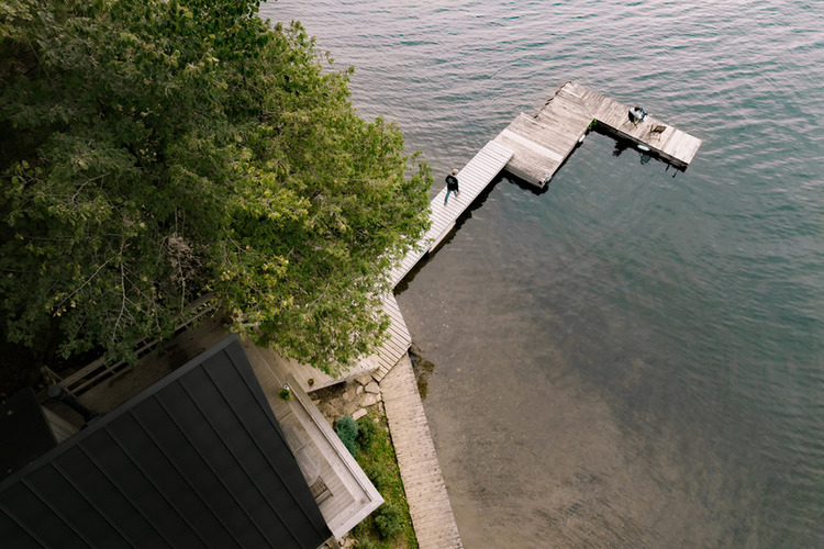 moderna-vikendica-a-okvir-3 