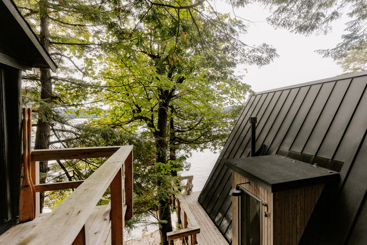 moderna-vikendica-a-okvir-11 