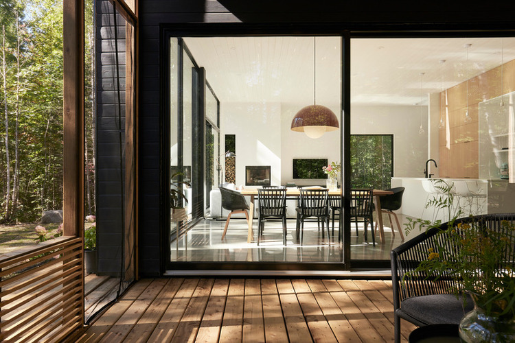 vikendica-na-jezeru-sa-krovnom-terasom-8 