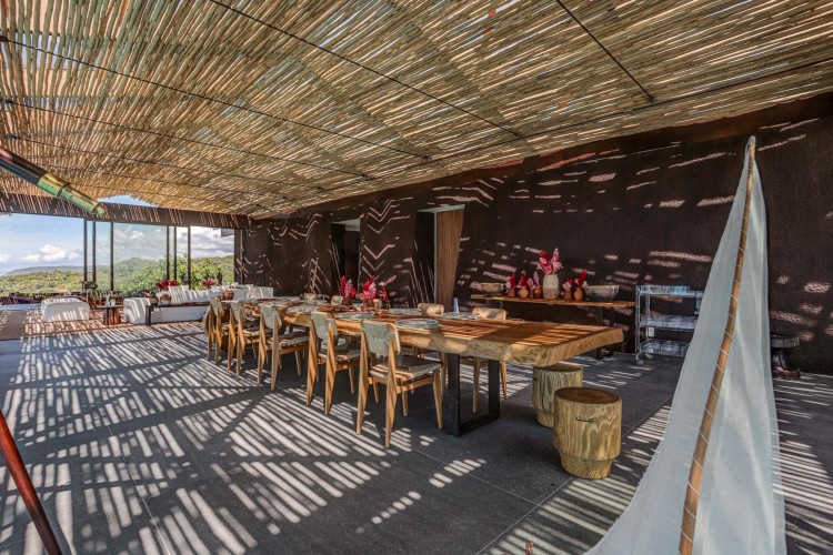 txai-bungalov-bahija-luksuzna-kuca-uz-more-moderna-arhitektura-3 