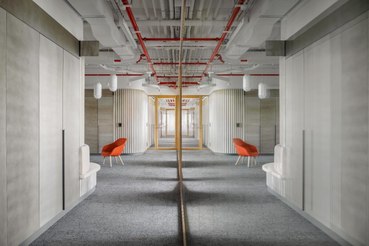 futuristicka-kancelarija-prag-cnc-active-offices-25 